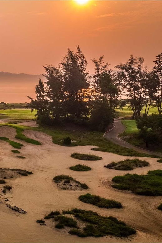 Golf Course Experience - Overview and Pricing