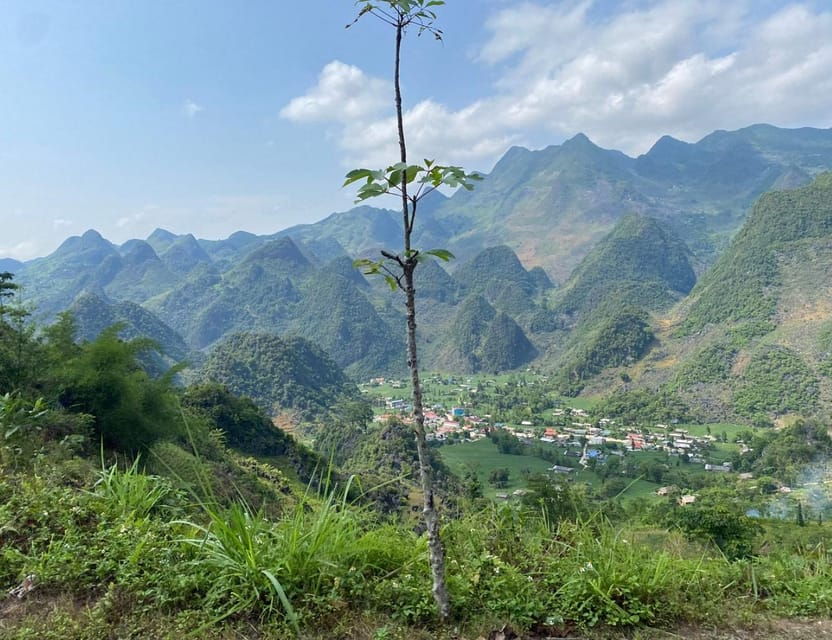 Ha Giang Loop Car Amazing Tour 3Night 2Day