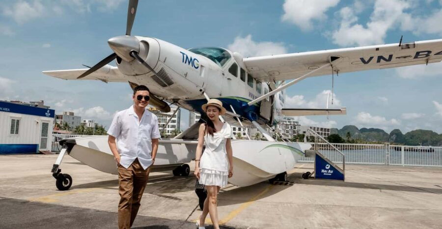 Ha Long Bay Scenic Seaplane Tour -25 Minutes From SKY