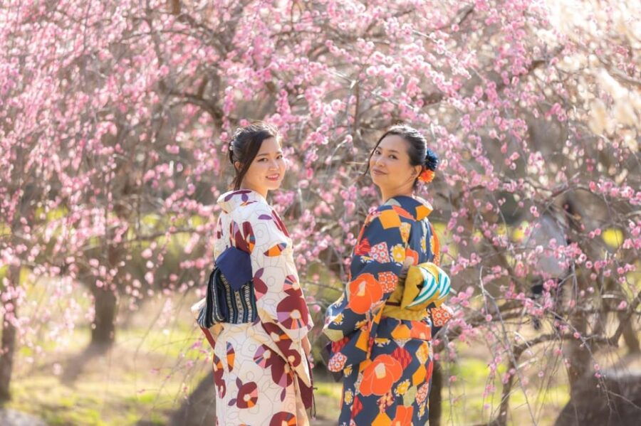 Hagi City：Kimono Experience in the Castle Town