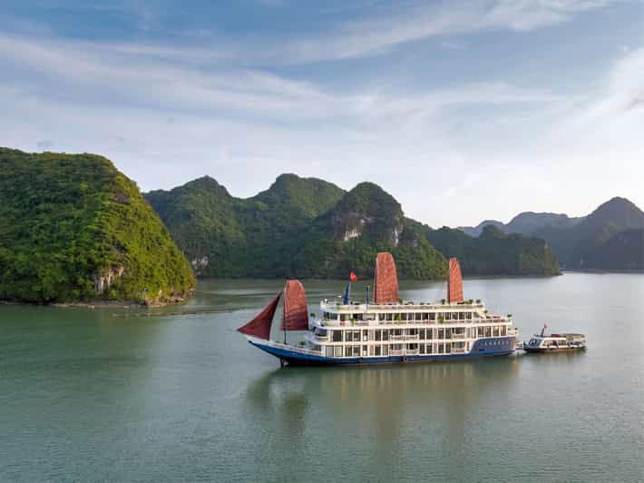 Hanoi: Ninh Binh, Ha Long & Lan Ha Bay – 3-Day Luxury Cruise