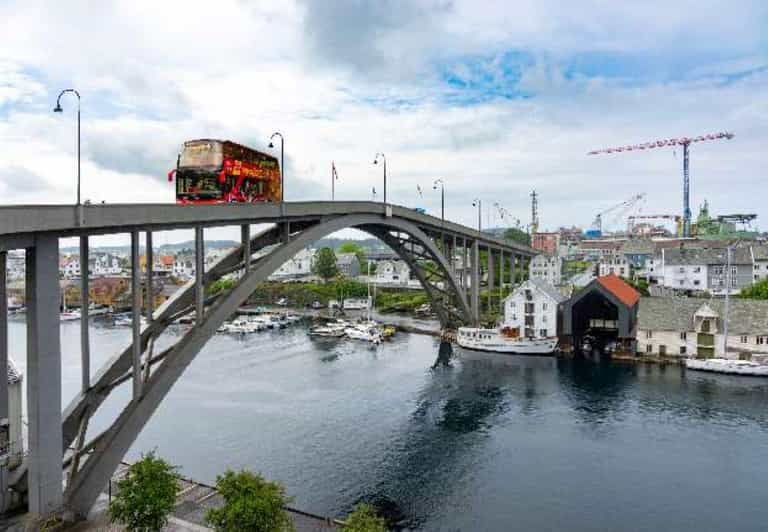 Haugesund: Hop-On Hop-Off Sightseeing Bus Tour