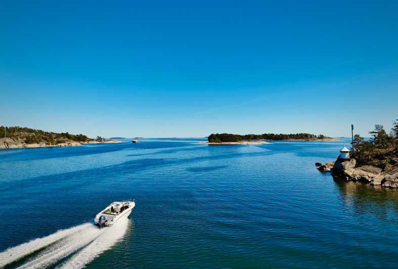 Helsinki: Private Boat Tour - Tour Overview and Pricing