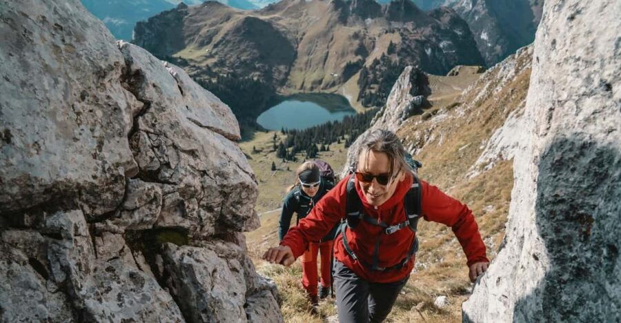 Hiking Tour to Stockhorn and Lakeside Picnic From Zurich