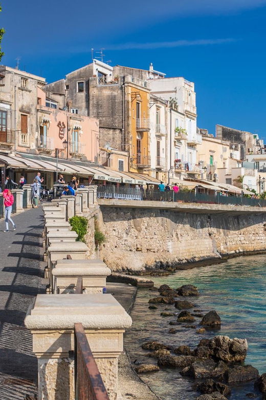 Immersive Tour to Discover Ortigia Island