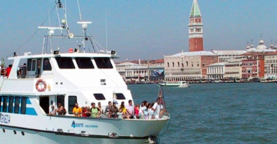 JESOLO – TOUR ISLANDS (Murano, Burano) – VENICE With Free Parking