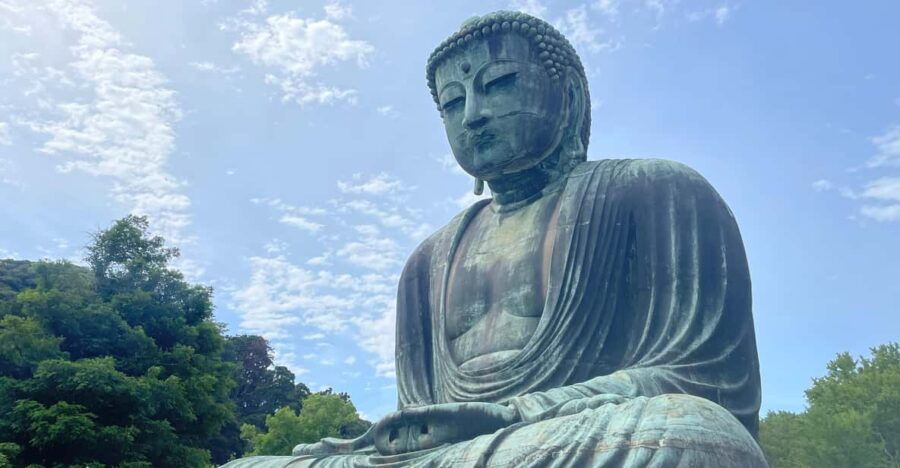Kamakura: Visit Daibutsu and Shopping Experience