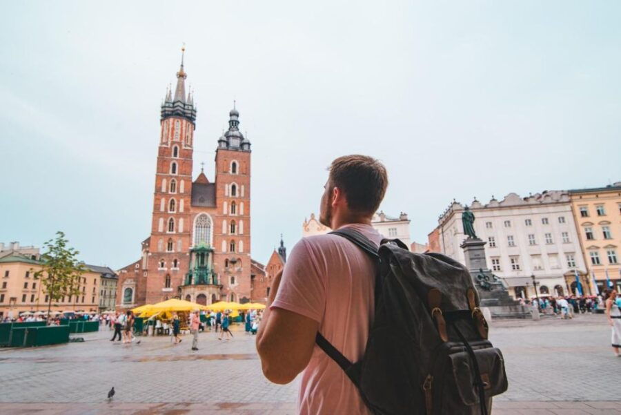 Krakow: Capture the Most Photogenic Spots With a Local - Tour Overview