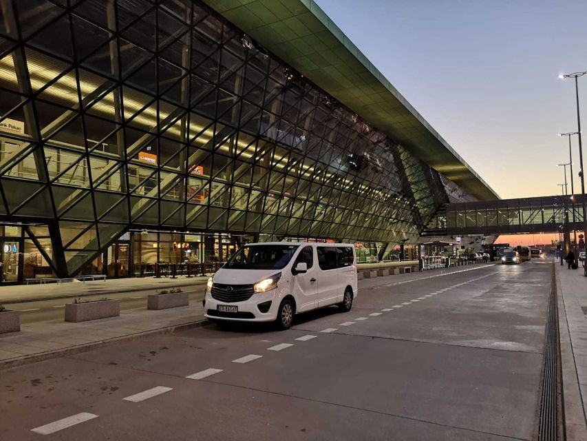 Krakow: Private Transfer To/From Krakow Airport (Krk) - Service Overview