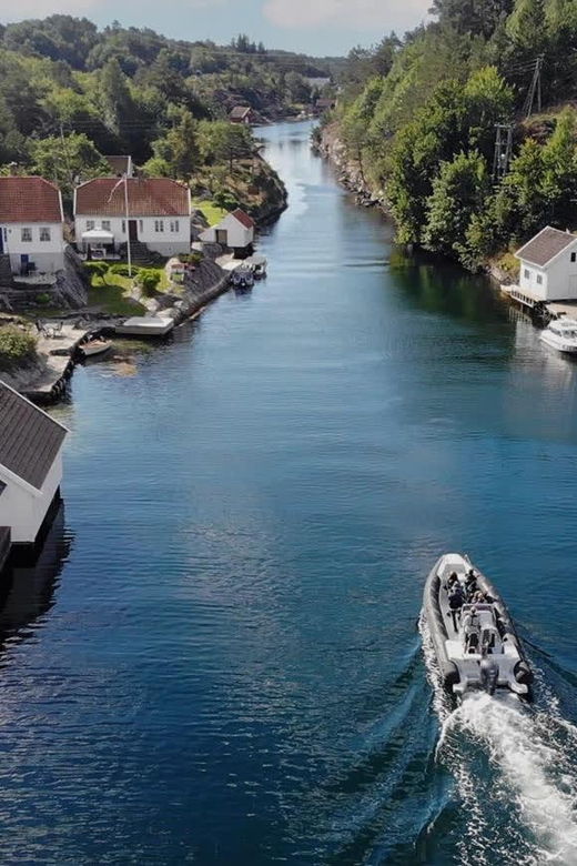 Kristiansand: Express Archipelago Tour by RIB Speedboat