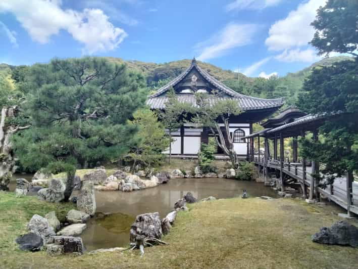 Kyoto: Explore Kodaiji Temple Surrounded by Quaint Gardens