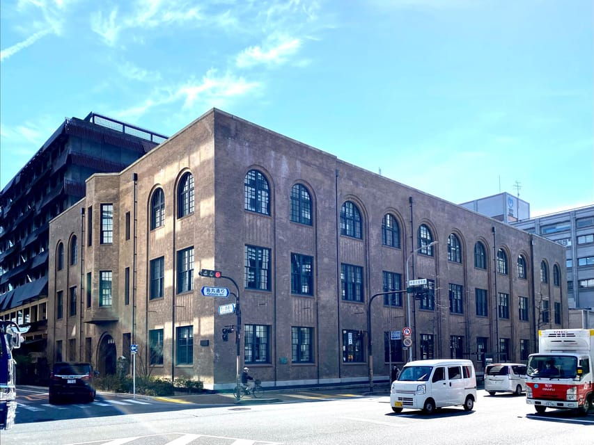 Kyoto Modern Architecture Tour: Sanjo Area