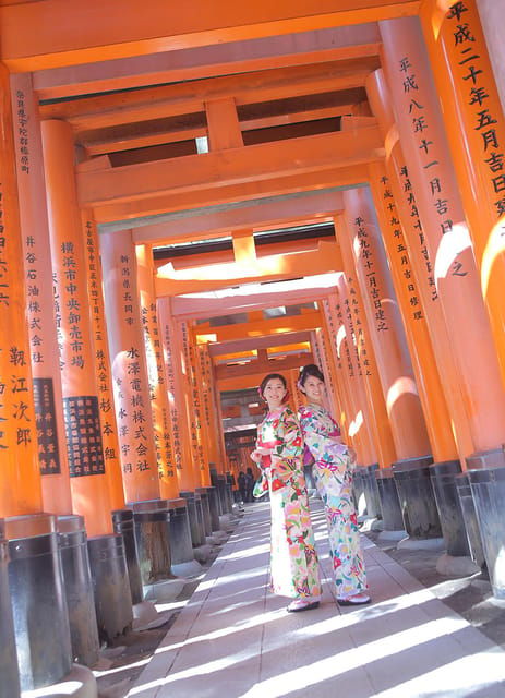 Kyoto:Kiyomizu-Dera Temple Rent a Kimono and Ride a Rickshaw