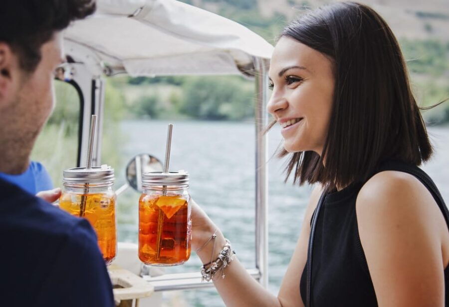 Lake Scanno: Aperitif on Board the Ape Calessino