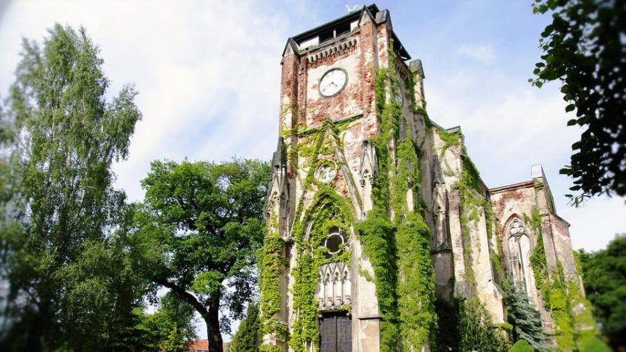Leipzig Vicinity: HopOn HopOff Bus Tour & City Walk - Tour Overview and Pricing