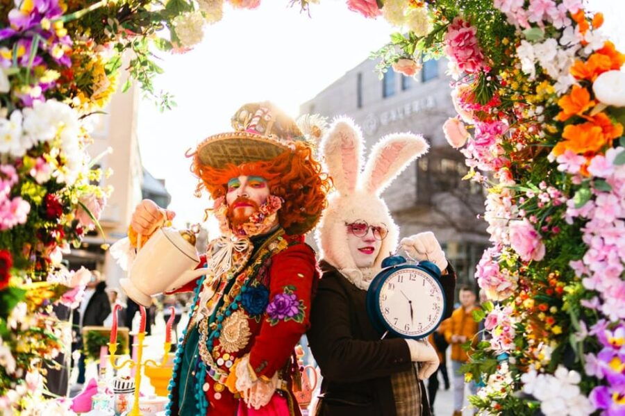 Mad Hatter‘s City Tour – Munich