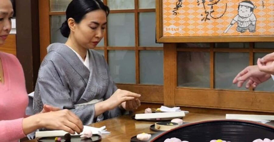 Making Wagashi (Japanese Sweets) at Tokyo'S Koboji Temple - Overview of the Experience
