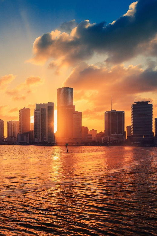 Miami: Biscayne Bay and South Beach Sunset Cruise