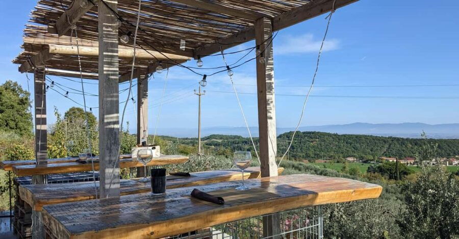 MONTEPULCIANO - ARTISAN HEROIC WINE TASTING AT THE TERRACE - Exploring the Montepulciano Region