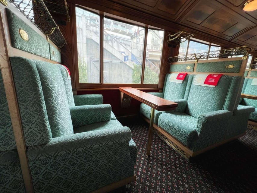 Montreux: 1-Way Goldenpass Belle-Epoque Train To/From Gstaad