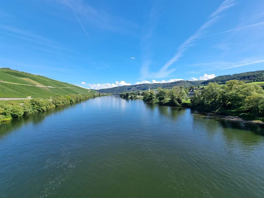 Moselle Canoe Tour Traben-Trarbach to Zell 18km/4-8 Hours