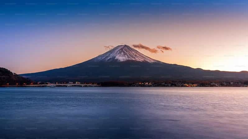 Mount Fuji&Lake Kawaguchi Private Trip With English Speaker