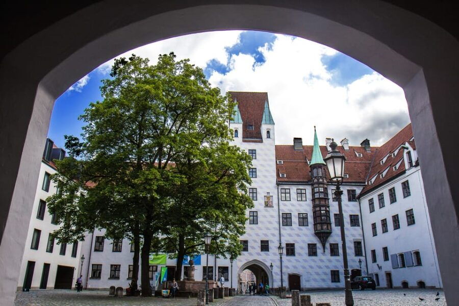 Munich: City Tour Executioners, Prostitutes, Witches