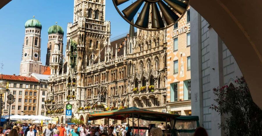 Munich: Munich by Bike - Munich Bike Tour 3-Hour Guided Tour - Tour Overview