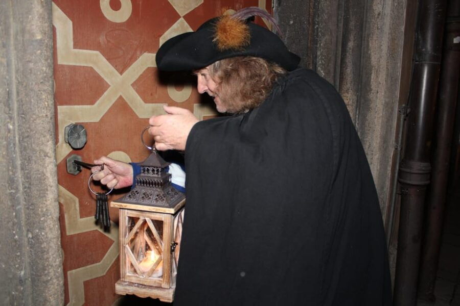 Munich: The Night Watchman for Children – Tour in German