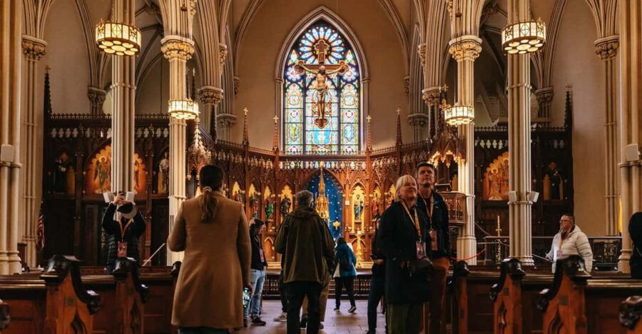 New York City: Catacombs by Candlelight - Tour Overview