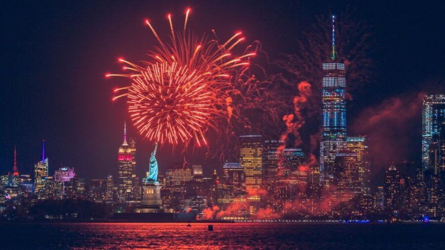 Nyc: New Years Eve Dinner Cruise With Music and Open Bar - Event Overview and Pricing