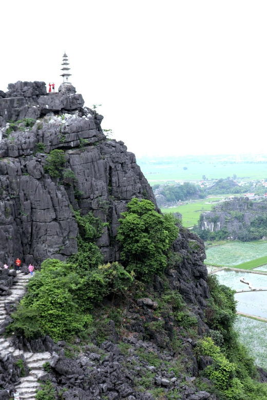 PRIVATE TOUR Ninh Binh One Day – Hoa Lu- Tam Coc – Mua Cave