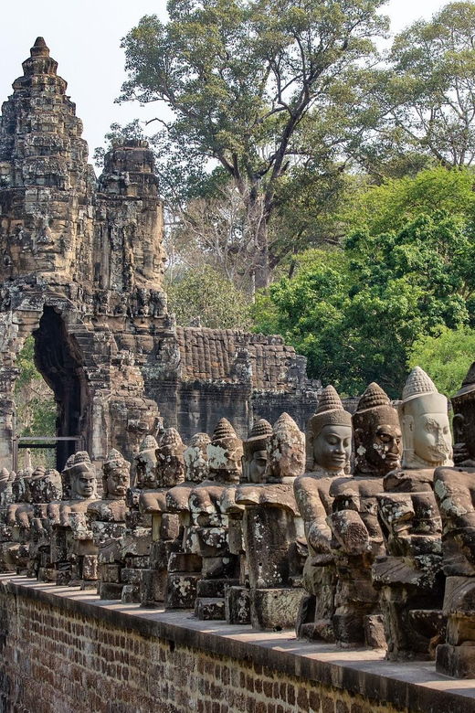 Private Tour of Vietnam and Cambodia: Hanoi to Siem Reap