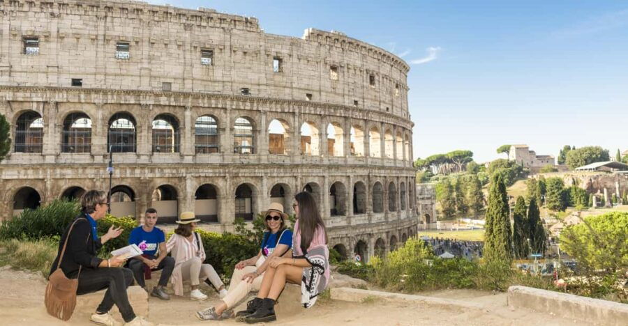 Rome: Colosseum Experience With Host and Audio Guide