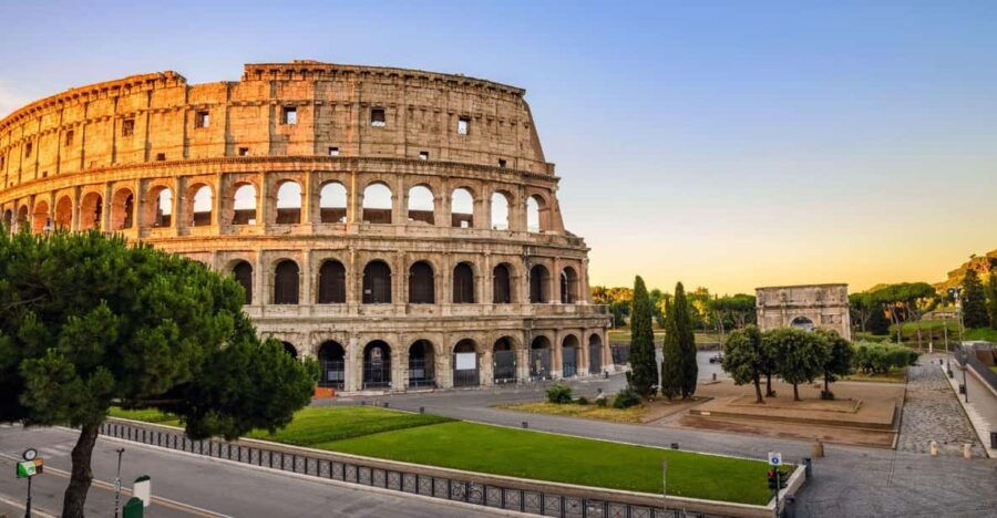 Rome Walking Tour: Private Tour With a Local - Tour Overview