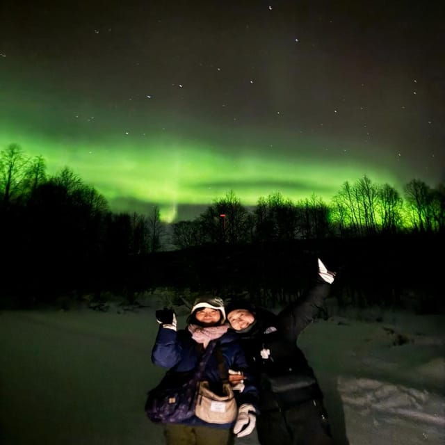 Rovaniemi: Private Aurora Borealis Car Tour With Hot Drinks