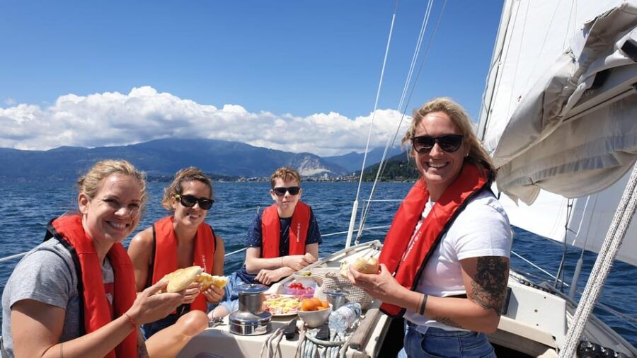 Sailing Tours With a Skipper From Cannero Riviera on Lake Maggiore