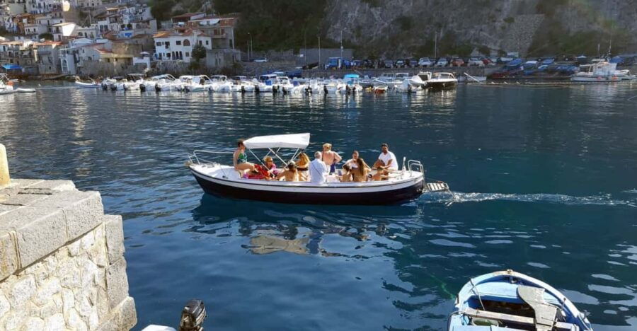 Scilla – Sunset Aperitif on the Boat