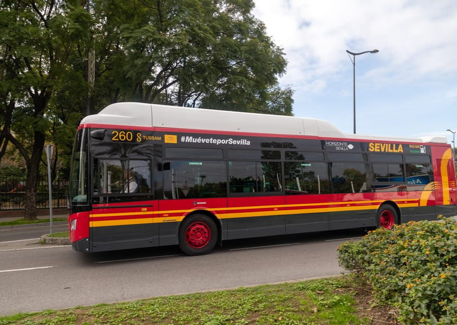 Seville: Bus Transfer Ticket Between Airport and City Center