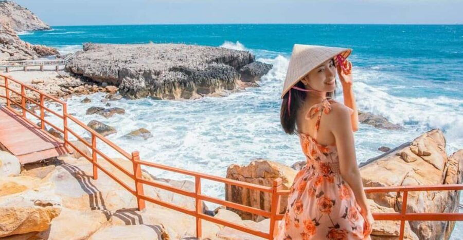 SIGNATURE TOUR: THE BEAUTY OF NINH THUAN FROM NHA TRANG - Tour Overview and Pricing