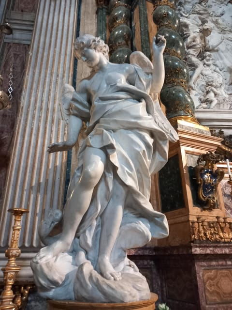 Squares and Fountains - Tour Overview