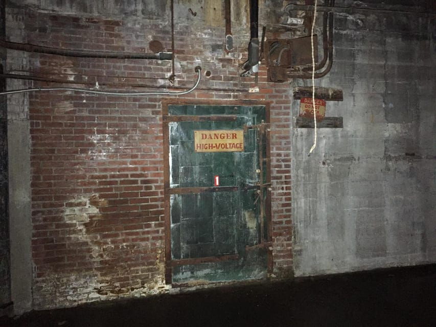 St. Louis: Lemp Haunted Neighborhood Ghost Tour - Tour Overview