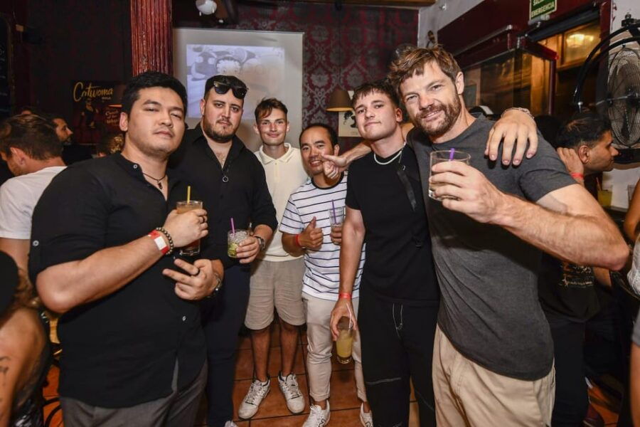 Stockholm: Guided Bar Crawl With VIP Entry - Overview of the Activity
