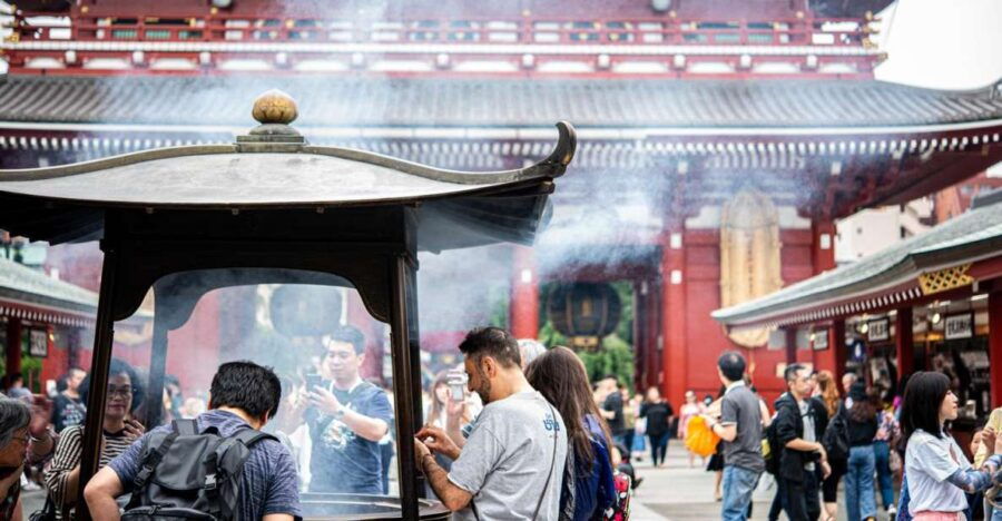 Tokyo: 2-Hour Asakusa Food Hunt & Cultural Tour - Overview of the Tour