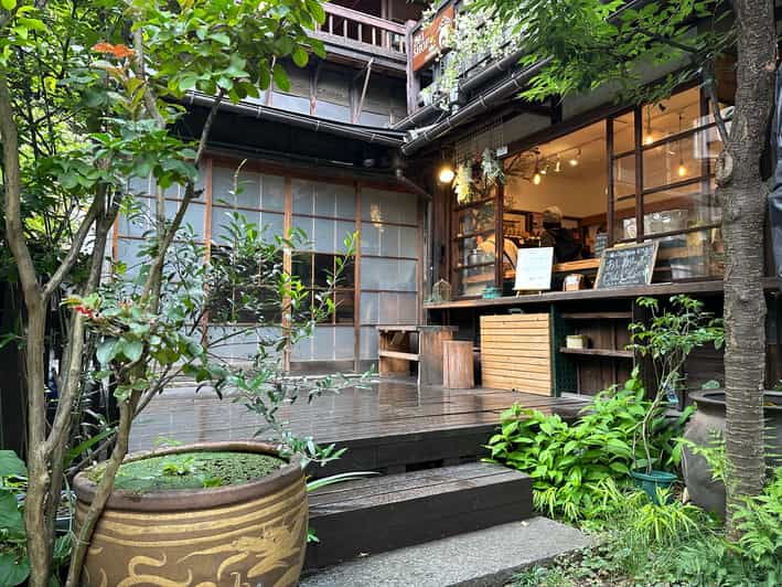 Tokyo Old Traditional Town~Yanaka Food & Cultural Tour - Tour Overview and Pricing
