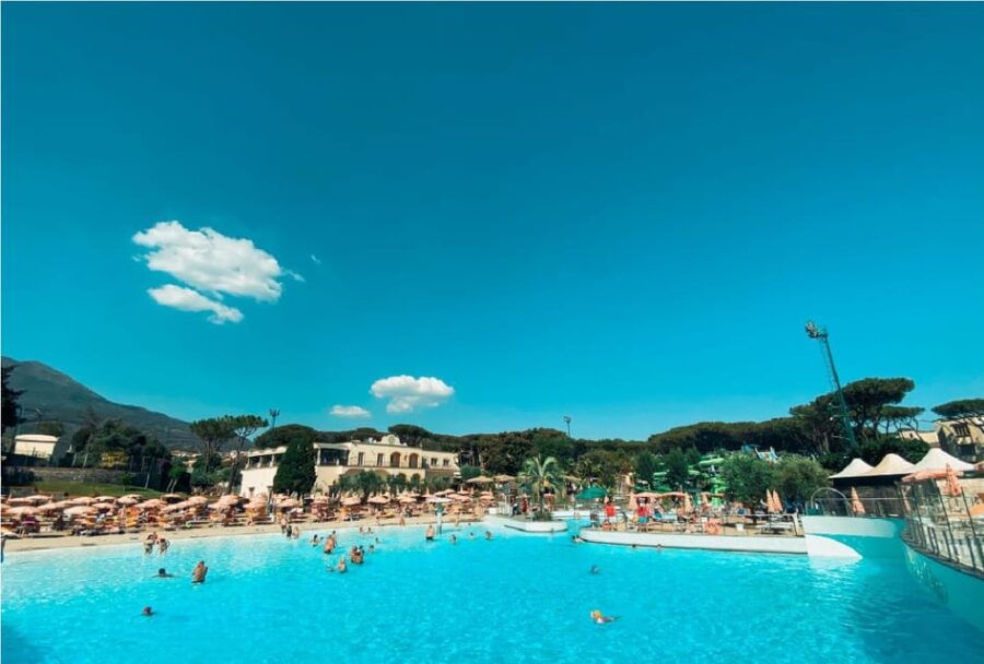 Torre Del Greco: Valley of the Bear Waterpark Entry Ticket