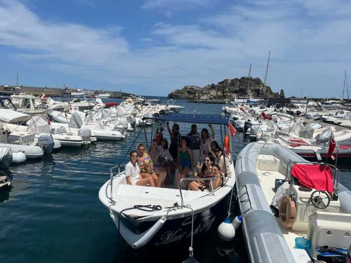 Tour Acitrezza & Acicastello + 45 Min Boat Ride Included
