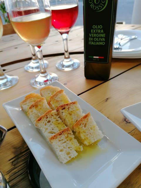 Tour From the Land to the Oil With Tasting at Sunset