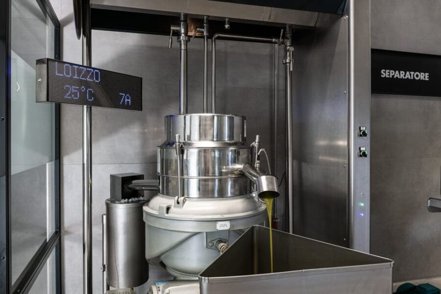 Tour of the Perniola Oil Mill With Tasting of EVO Oil - Tour Overview