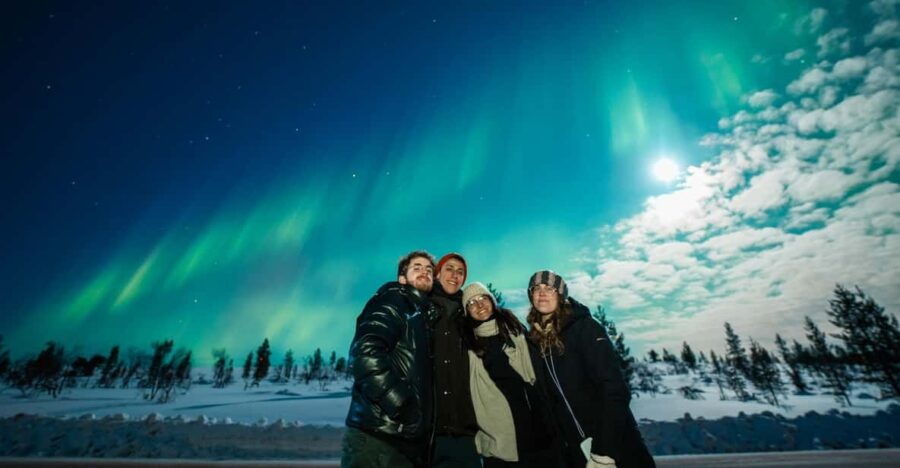 Tromsø: Guided Northern Lights Tour W/ Guaranteed Sightings